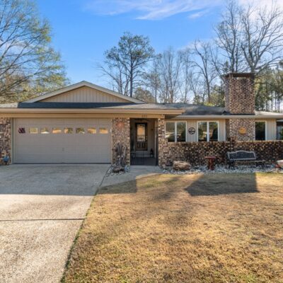 Front view of 222 Springhill Drive Hattiesburg MS