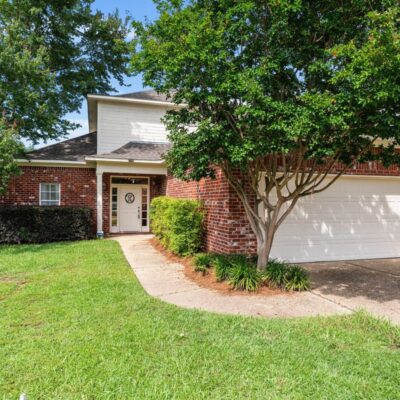 Front exterior, 32 W Shore Dr, Lake Shore, Hattiesburg MS