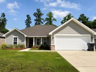 Front exterior, 55 E Andover Dr, Chapel Hill, Hattiesburg MS