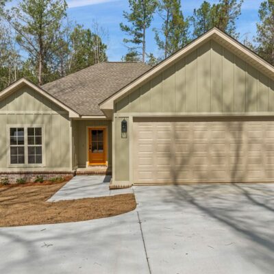Front exterior of 904 HWY 44, Sumrall MS — new construction by MBS Construction
